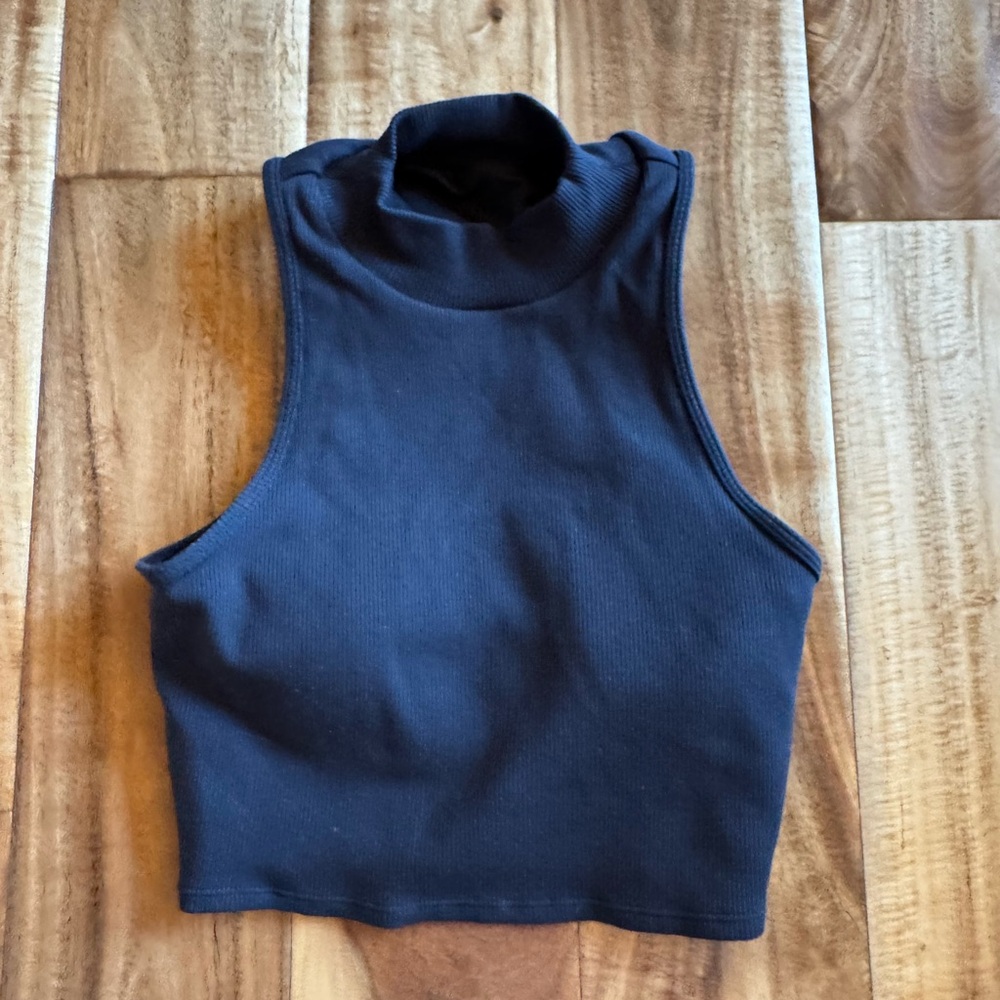 ALO Yoga Black High Neck Crop Top